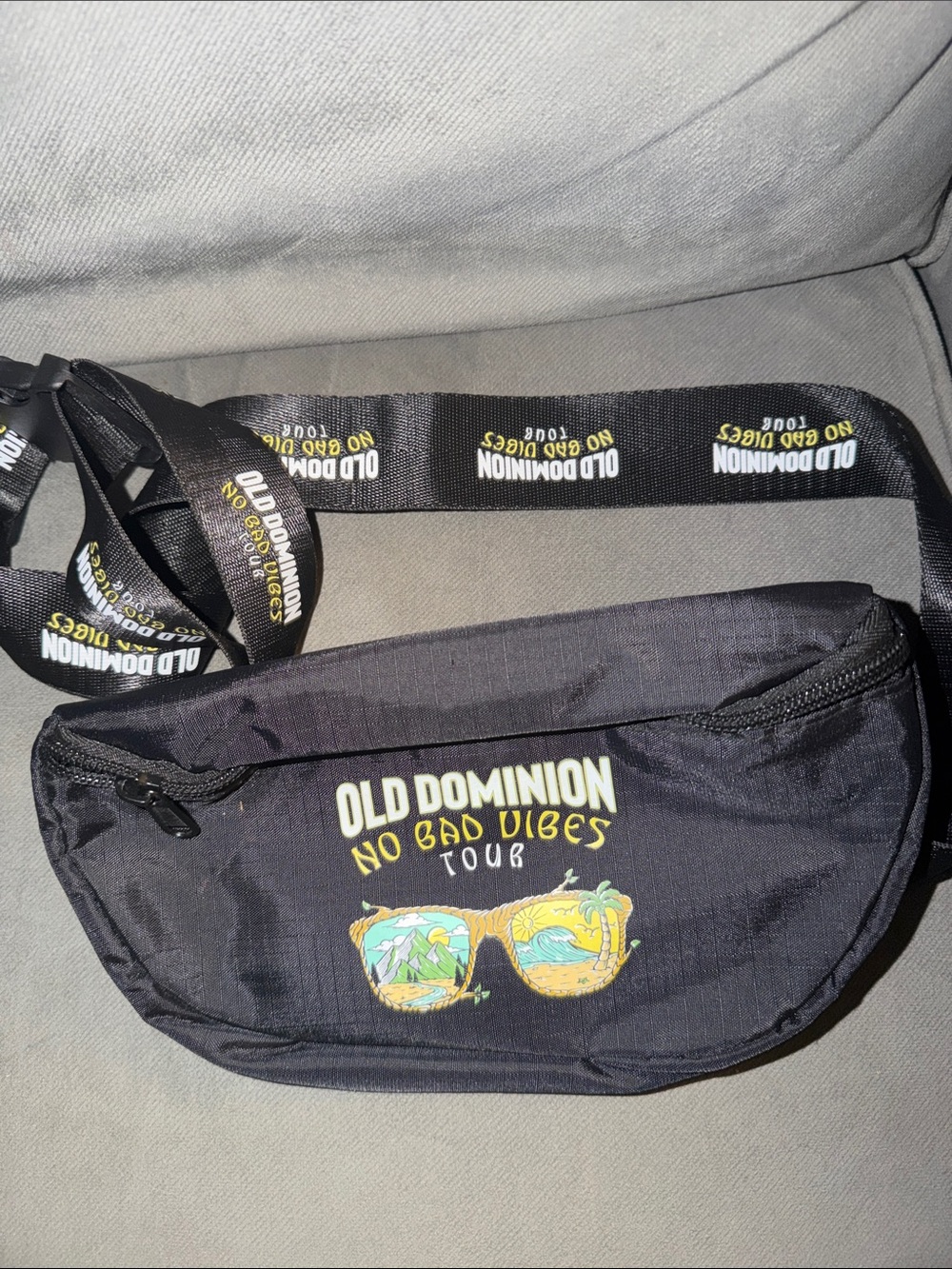 'No Bad Vibes Tour' Black Fanny Pack old dominion country band